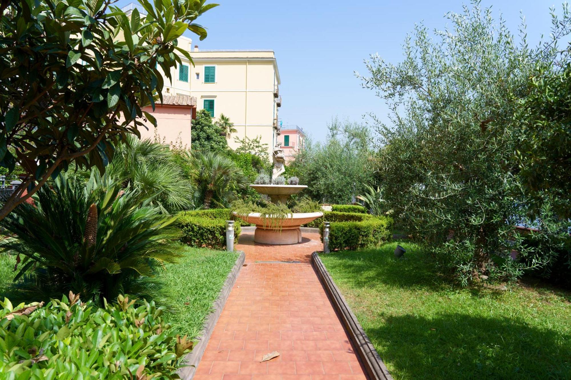 Suite Aphrodite - Exclusive Flat Salerno Exterior foto